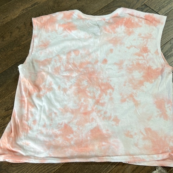 Chaser loves Anthropologie tshirt - Picture 3 of 4